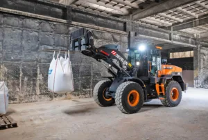 develon-DL220-7-1_nakladalec-2