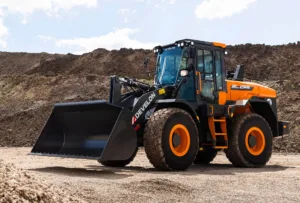 develon-DL220-7_nakladalec-2