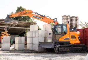 develon-DX140LCR-7-sservis-3