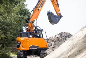 develon-DX140LCR-7-sservis-9